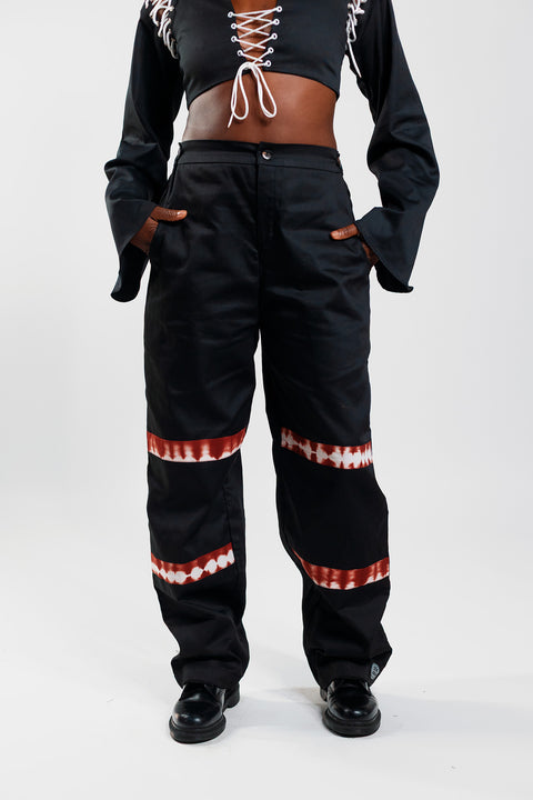 Loose Fit Cargo Trousers – Cargo Black / Deep Red - Female