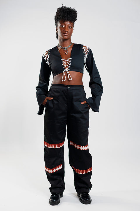 Loose Fit Cargo Trousers – Cargo Black / Deep Red - Female